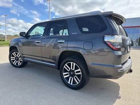 Used 2014 Toyota 4Runner Limited AWD/4WD image 5