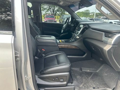 Used 2020 Chevrolet Tahoe LT AWD/4WD image 15