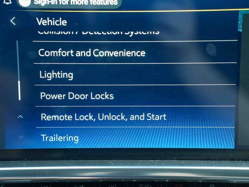Used 2025 Chevrolet Silverado 1500 RST w/ Redline Edition AWD/4WD image 39