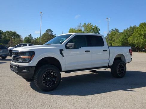 Used 2025 Ford F150 XLT w/ Equipment Group 301A Standard AWD/4WD image 8