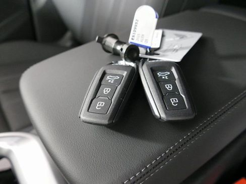 New 2025 Audi Q5 Premium Plus image 13