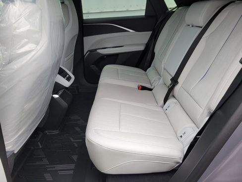 New 2025 Cadillac Lyriq Luxury w/ LPO, Floor Liner Package image 16