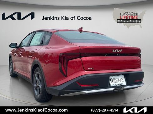 New 2026 Kia K4 FWD image 7