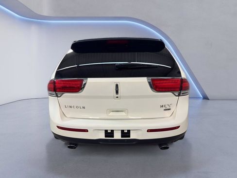 Used 2012 Lincoln MKX AWD image 5