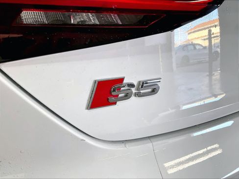 Used 2021 Audi S5 Prestige w/ Prestige Package image 11