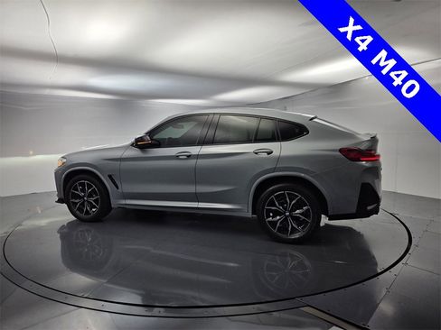 Used 2023 BMW X4 M40i image 9