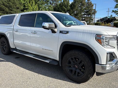 Used 2021 GMC Sierra 1500 SLT w/ SLT Premium Plus Package AWD/4WD image 5