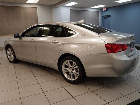 Used 2015 Chevrolet Impala LT w/ Convenience Package image 7