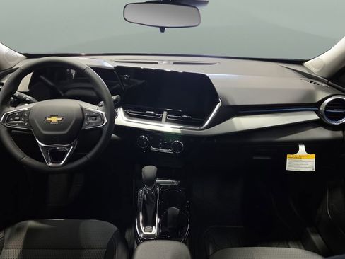 New 2026 Chevrolet Trax LT w/ Driver Confidence Package image 19