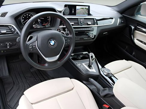Used 2020 BMW 230i xDrive Coupe w/ Premium Package AWD/4WD image 10