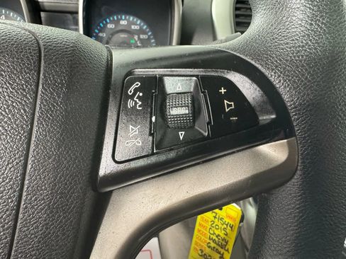 Used 2015 Chevrolet Malibu LS image 17