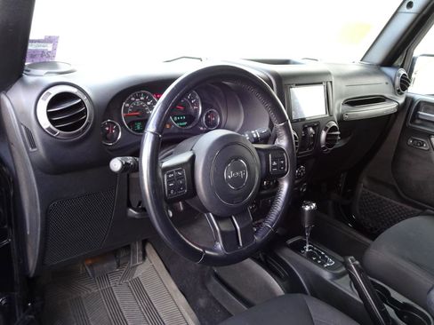Used 2018 Jeep Wrangler Unlimited Sport S AWD/4WD image 10