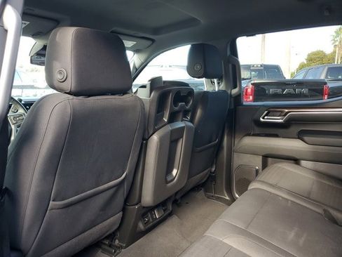 Used 2025 Chevrolet Silverado 1500 LT image 18