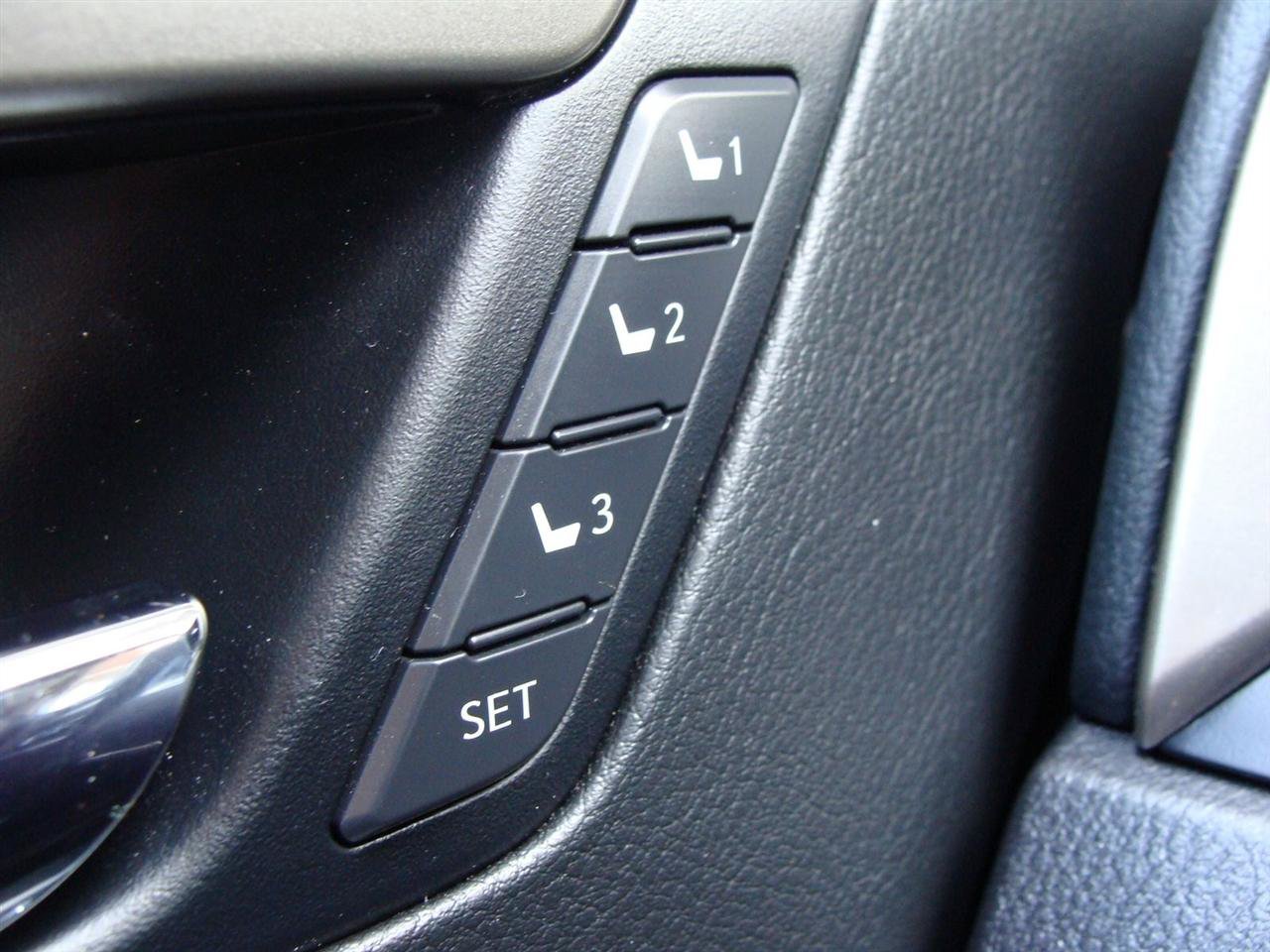 Used 2017 Lexus RX 350 AWD w/ Premium Package image 16