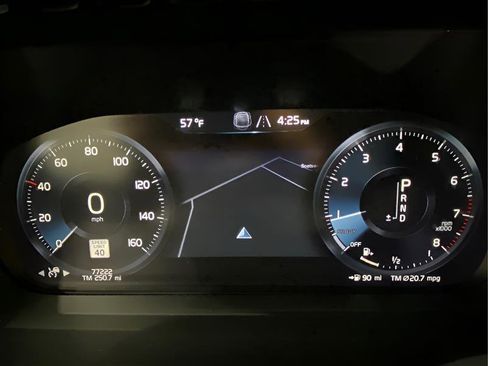 Used 2016 Volvo XC90 T6 Momentum image 20