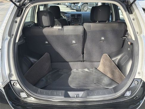 Used 2015 Nissan Leaf S w/ Charge Package image 18
