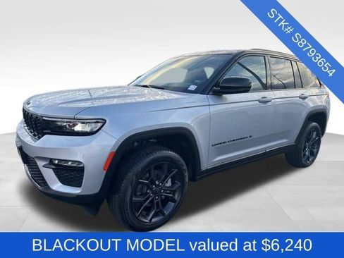 New 2025 Jeep Grand Cherokee Limited image 3