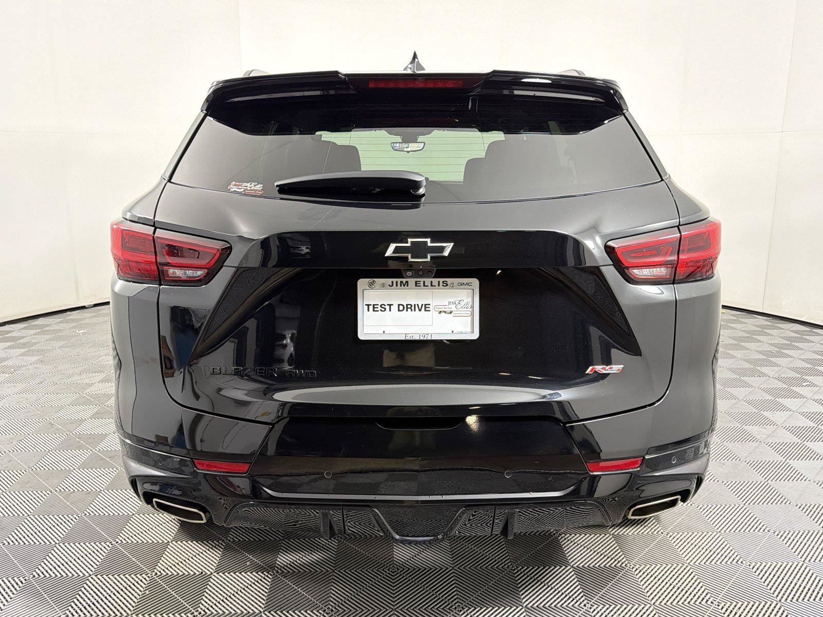 Used 2023 Chevrolet Blazer RS w/ Driver Confidence II Package AWD/4WD image 5