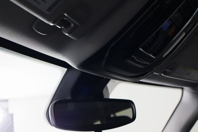Used 2023 Jeep Grand Cherokee L Laredo AWD/4WD image 17