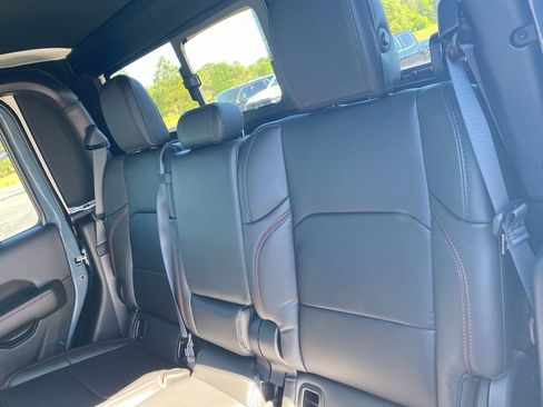 New 2026 Jeep Gladiator Rubicon AWD/4WD image 35