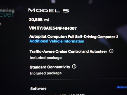 Used 2022 Tesla Model S AWD/4WD image 7