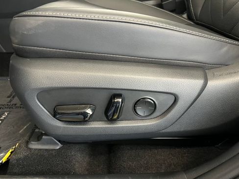 Used 2025 Lexus NX 450h+ AWD w/ Accessory Package (Z2) image 32