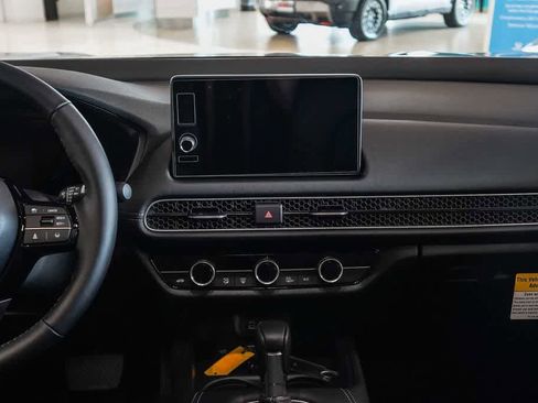 New 2026 Honda HR-V EX-L image 15