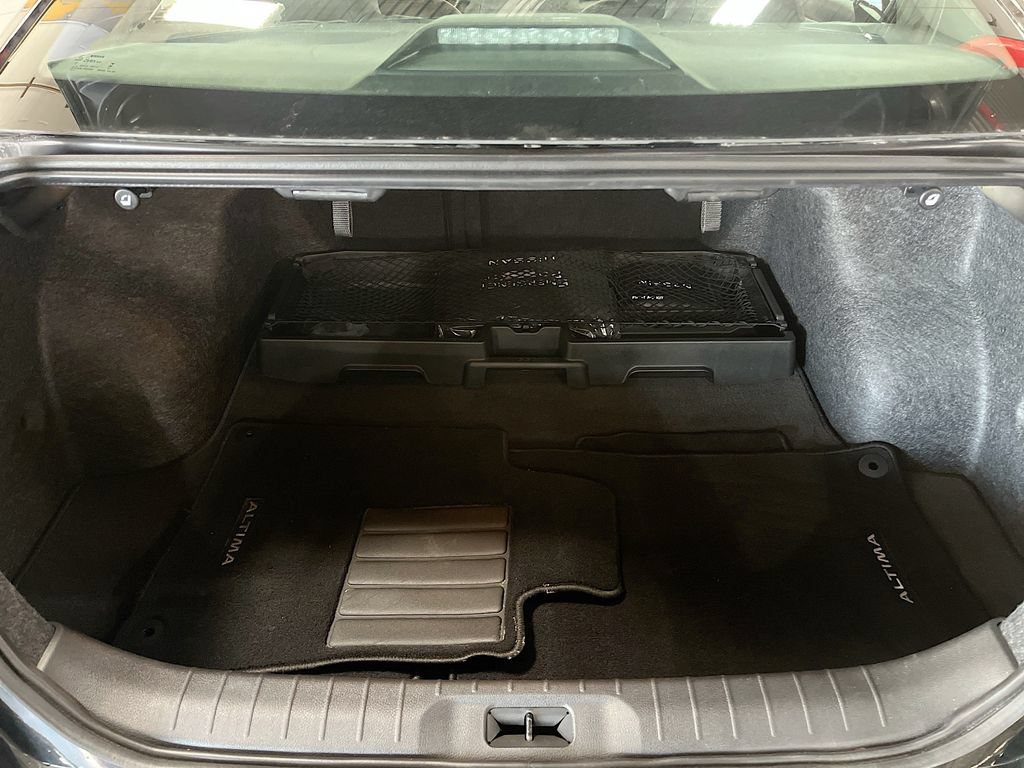 Used 2024 Nissan Altima 2.5 SL AWD/4WD image 28