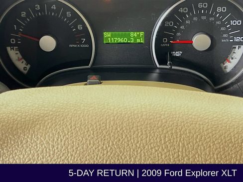 Used 2009 Ford Explorer XLT AWD/4WD image 15