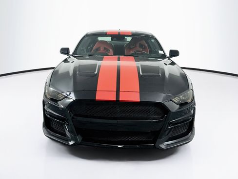 Used 2022 Ford Mustang GT Premium w/ Equipment Group 401A RWD image 2