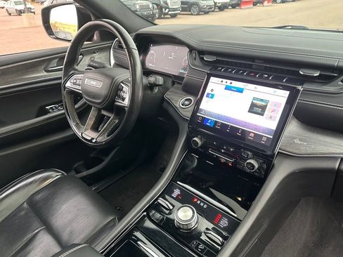 Used 2021 Jeep Grand Cherokee L Overland w/ Advanced Protech Group III image 33