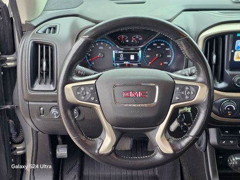Used 2018 GMC Canyon Denali image 22