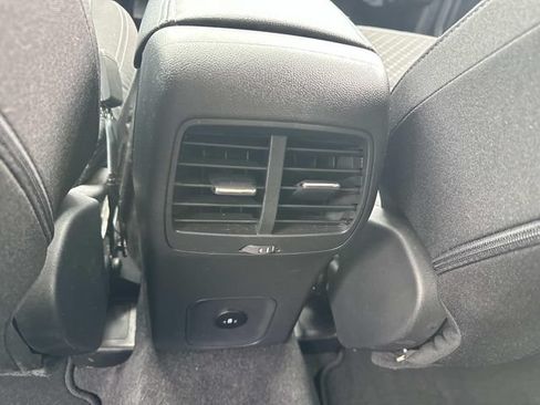 Used 2025 Ford Escape Active AWD/4WD image 14