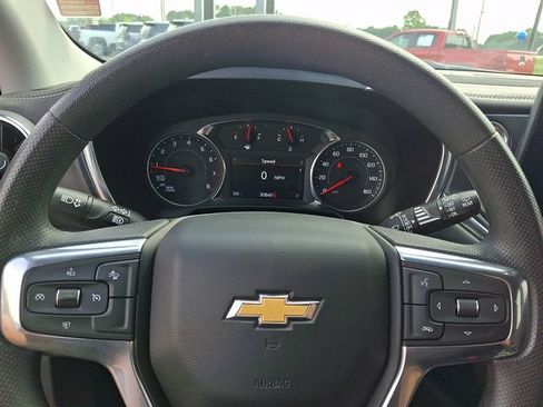 Used 2023 Chevrolet Blazer LT w/ Convenience Package FWD image 20