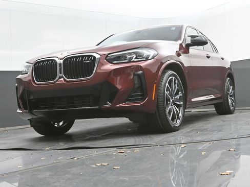 Certified 2022 BMW X4 M40i w/ Premium Package image 36