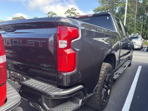 Used 2022 Chevrolet Silverado 1500 RST w/ RST All Star Premium Package AWD/4WD image 9