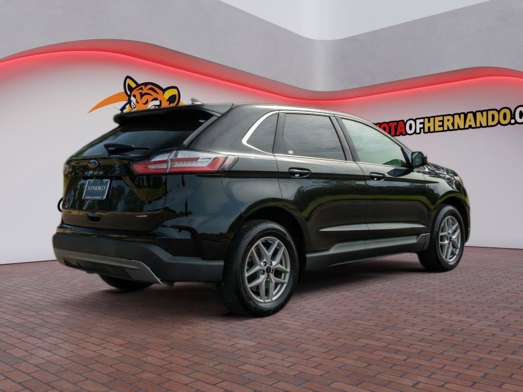 Used 2024 Ford Edge SEL AWD/4WD image 6