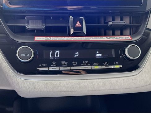 Used 2026 Toyota Corolla LE FWD image 16