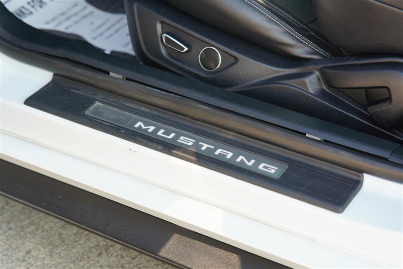 Used 2015 Ford Mustang Coupe RWD image 66