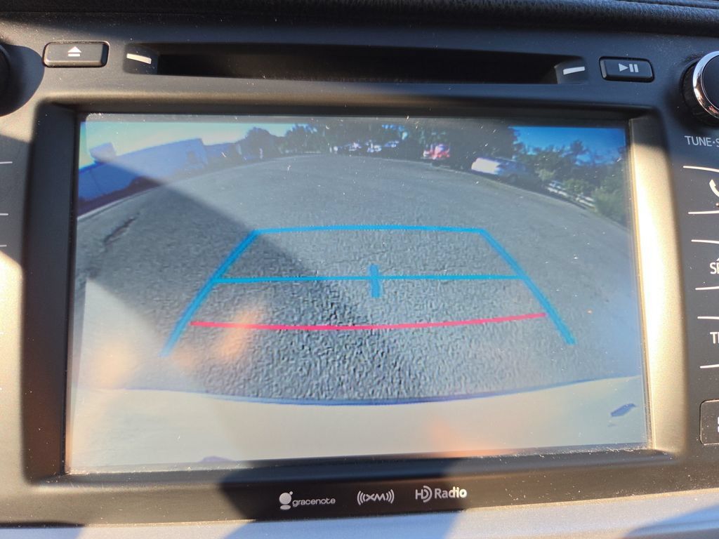 Used 2016 Toyota Highlander XLE AWD/4WD image 37
