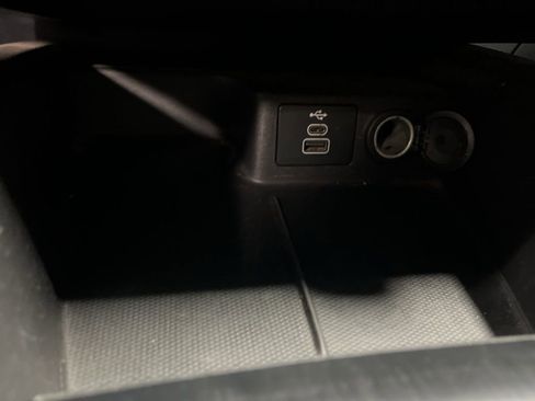 Used 2024 Ford Escape ST-Line image 33