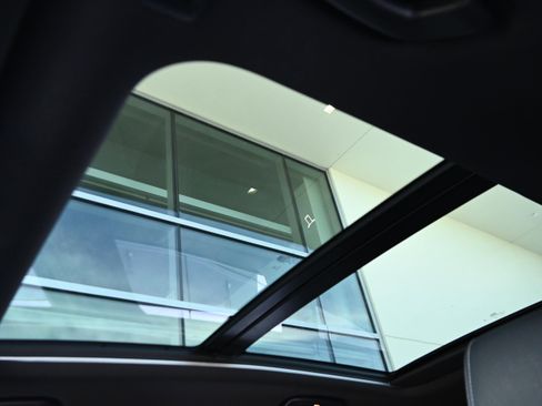 Certified 2025 BMW X1 xDrive28i image 26