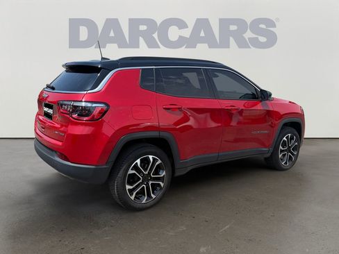 Used 2023 Jeep Compass Limited AWD/4WD image 7