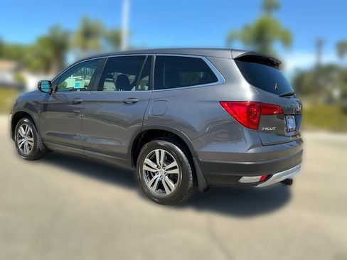 Used 2017 Honda Pilot EX-L image 3