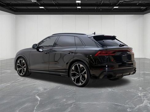 Used 2023 Audi RS Q8 AWD/4WD image 3