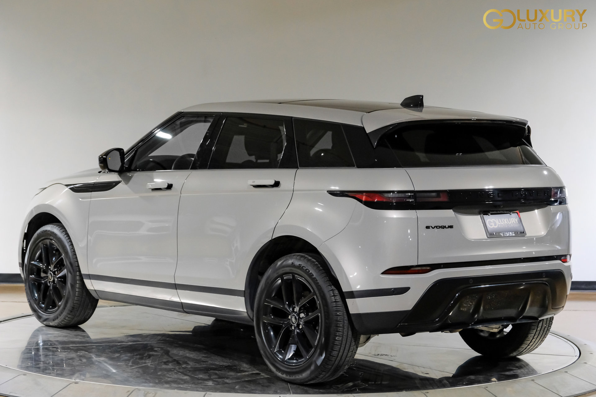 Used 2024 Land Rover Range Rover Evoque S AWD/4WD image 11