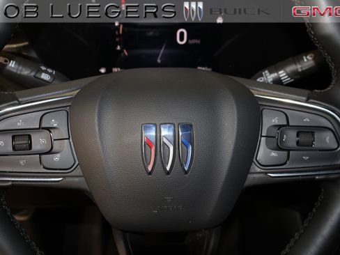 Certified 2025 Buick Envista Preferred w/ Convenience I Package FWD image 22