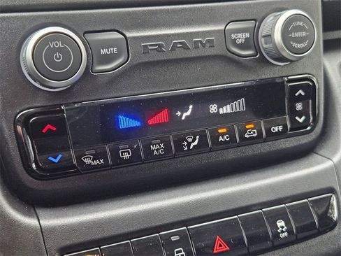 New 2026 RAM ProMaster 2500 w/ Convenience Group image 28