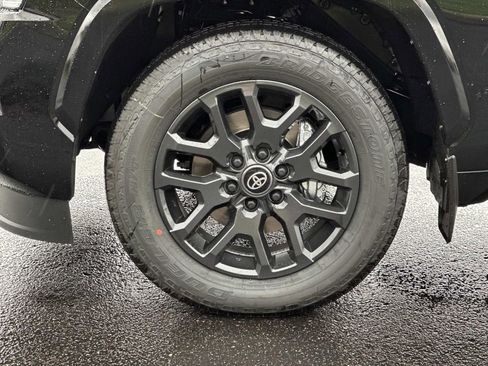 New 2026 Toyota Sequoia Platinum AWD/4WD image 8