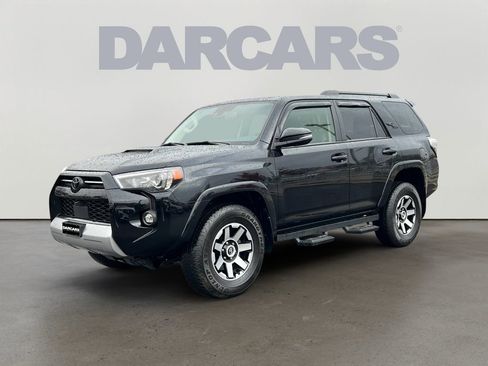 Used 2023 Toyota 4Runner TRD Off-Road Premium image 2